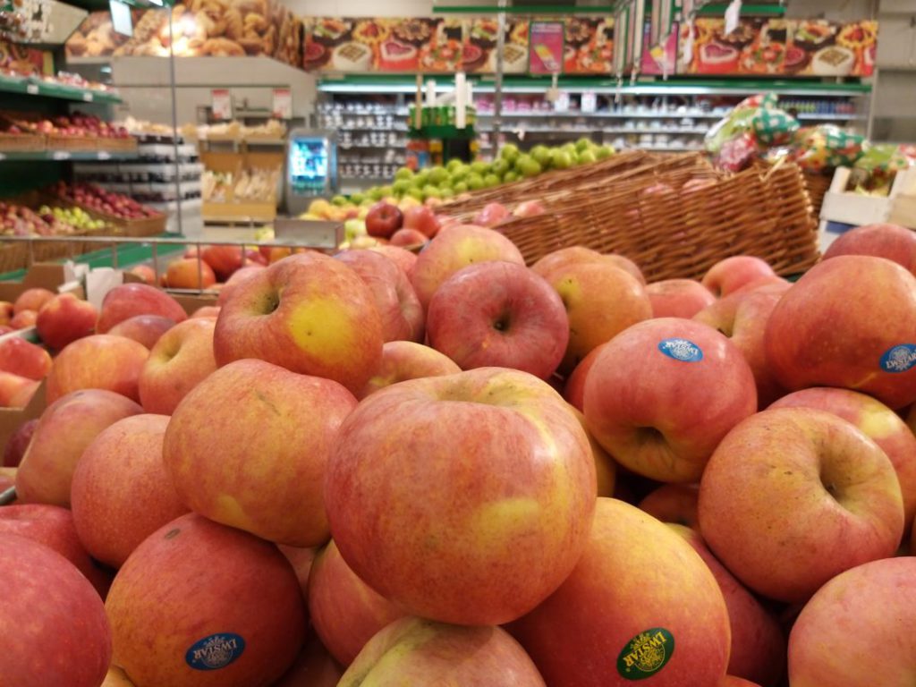 почему выросли цены на яблоки